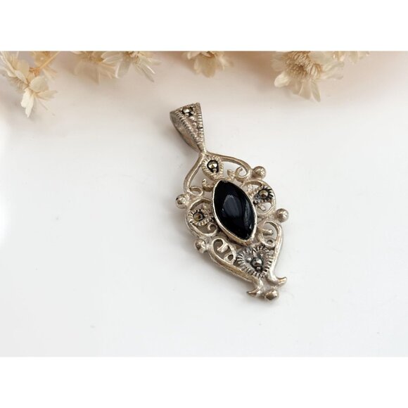 Art Deco Black Onyx Sterling Silver Modernist Marcasite 925 Vintage Pendant - Picture 2 of 8